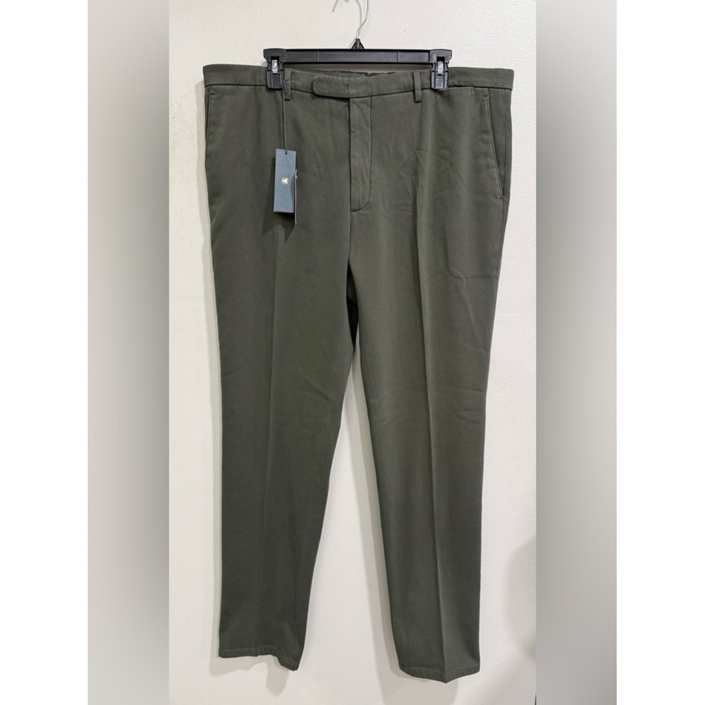 NWT Boglioli Cotton Stretch Twill Chinos
40 US/ 56‎ EU in SAGE